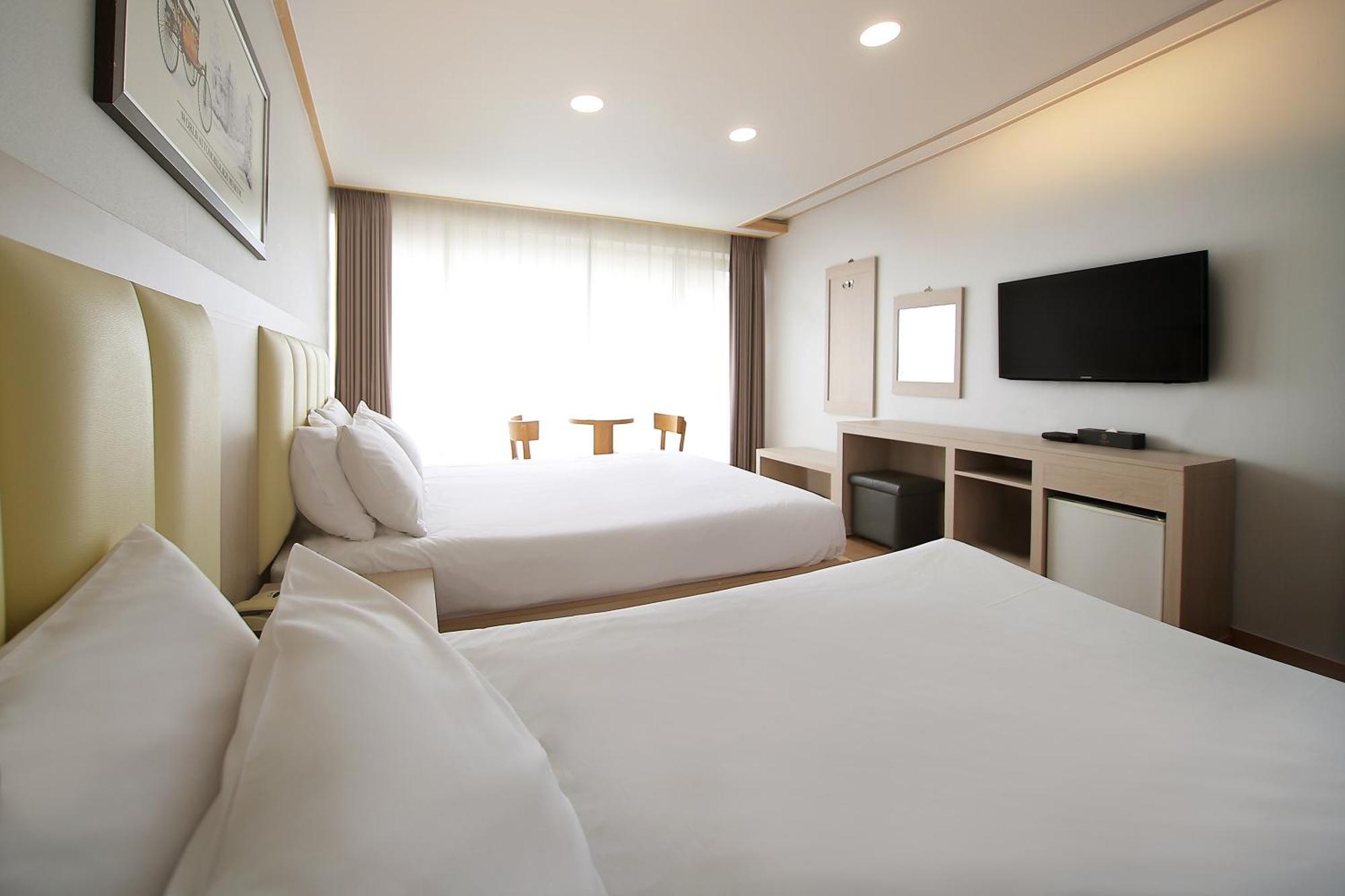 Shin Shin Hotel Jeju City Dış mekan fotoğraf