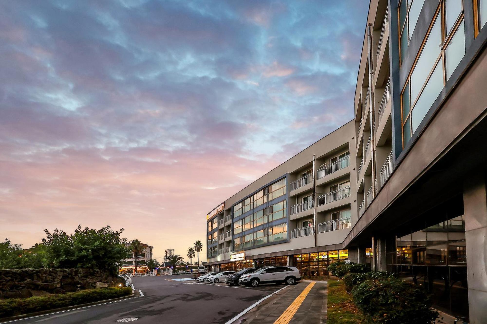 Shin Shin Hotel Jeju City Dış mekan fotoğraf